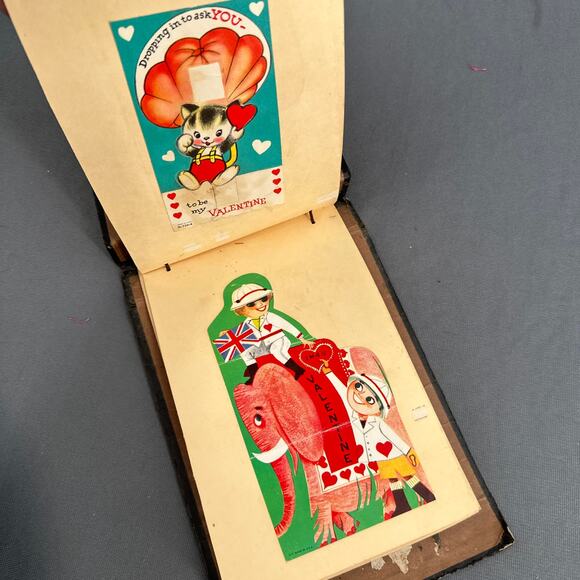 VTG 1940s 50s Valentine Card Scrapbook Lot Antique Photo Album Die-Cut Lithos - Picture 6 of 16